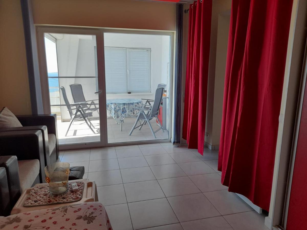Nasty Apartament Костинешти Экстерьер фото